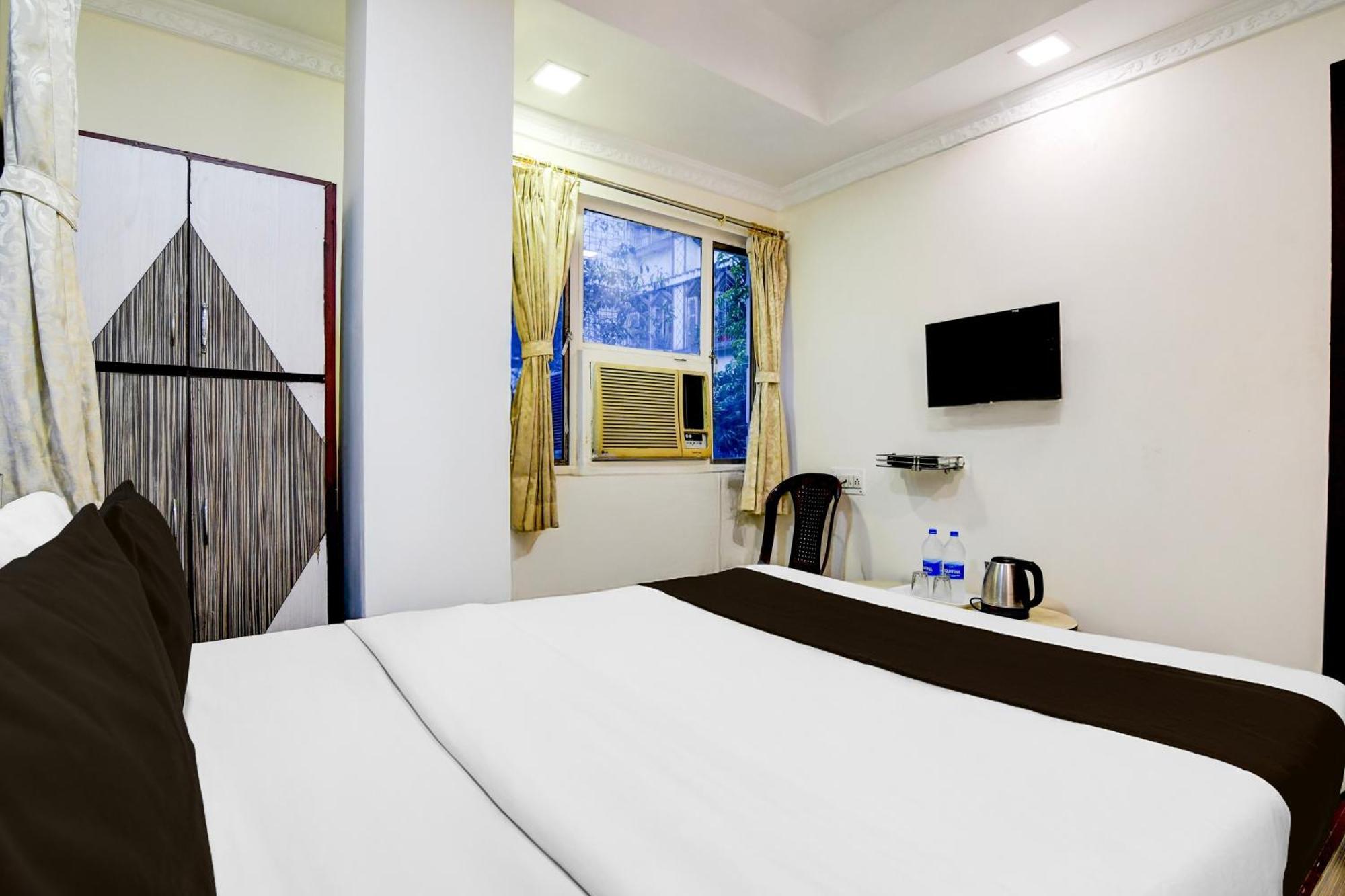 Super Hotel O Sarat Bose Road Formerly Shree Guest House Колката Екстер'єр фото