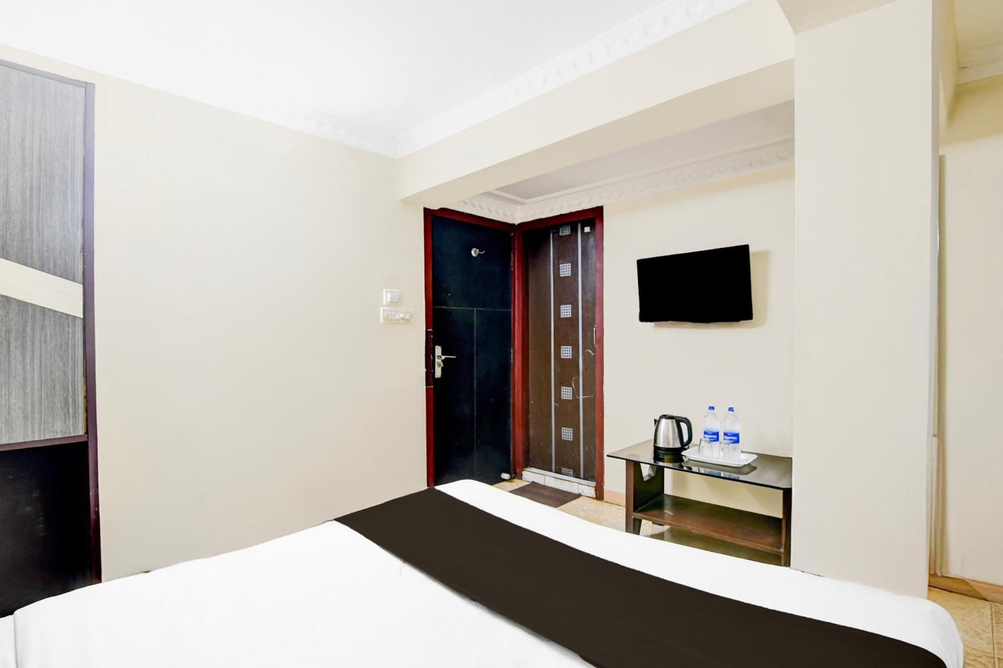 Super Hotel O Sarat Bose Road Formerly Shree Guest House Колката Екстер'єр фото